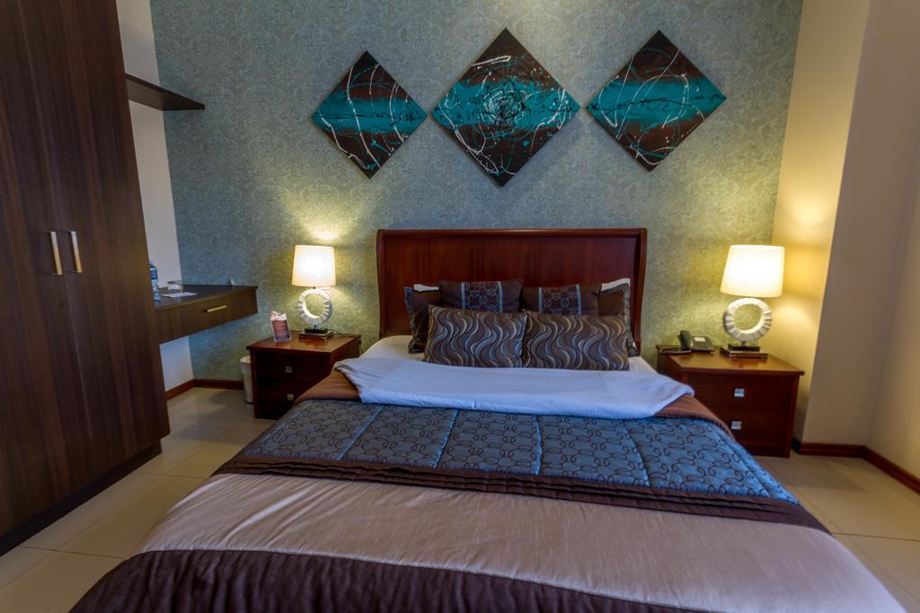 Alejandrina Hotel 쿠엔카 객실 사진